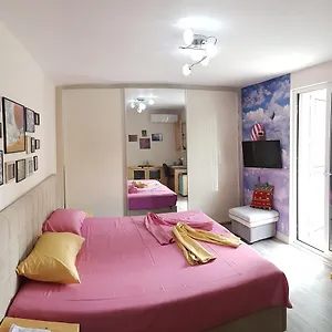 Absolute Blloku , Tirana Albania